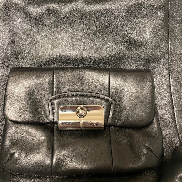 Black Coach boho bag - Picture 4 of 6